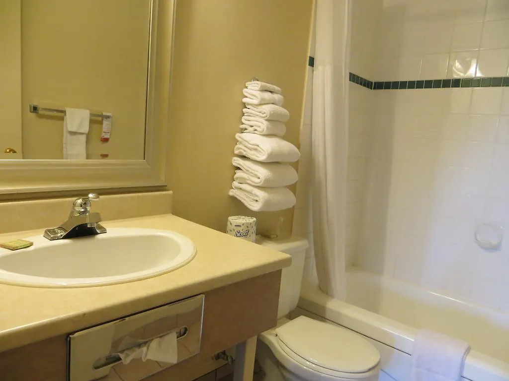 Super 8 Calgary Village Hotel