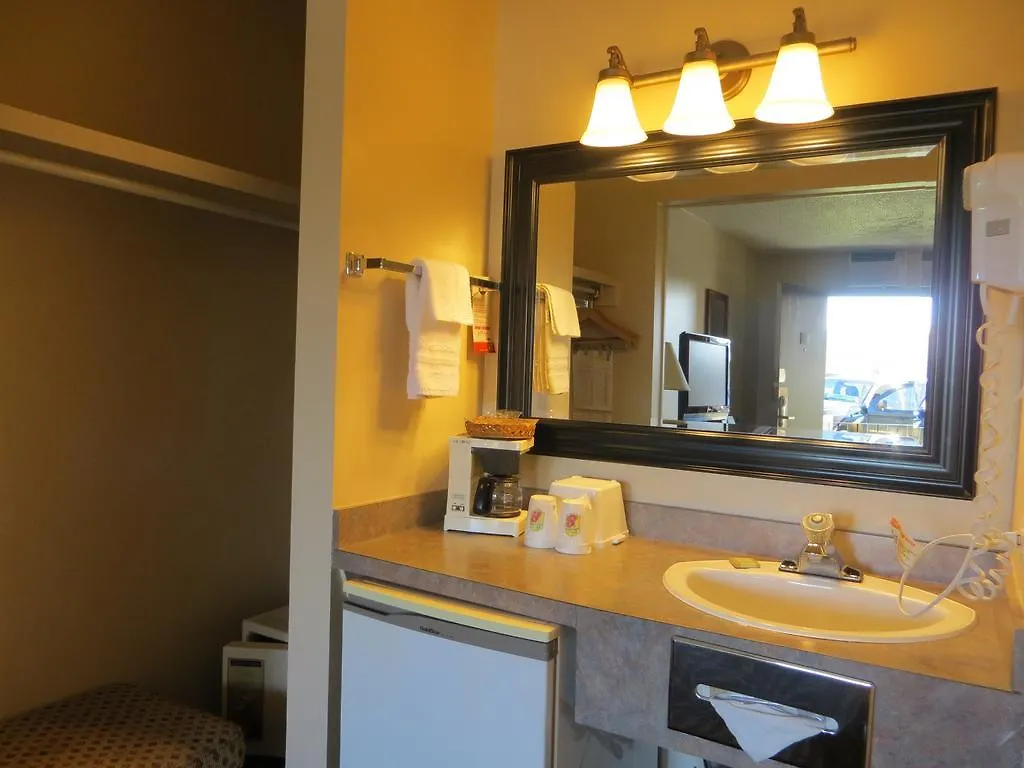 Super 8 Calgary Village Hotel